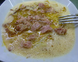 Foto del paso 4 de la receta: Tortilla de cebolla y atún 