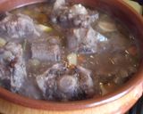 Foto del paso 2 de la receta: Rabo de ternera guisado al estilo tradicional