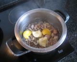 Foto del paso 2 de la receta: Gallo con chirlas a la marinera