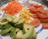 Foto del paso 2 de la receta: Ensalada de aguacate