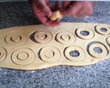 Foto del paso 5 de la receta: Donuts glaseados