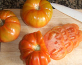 Foto del paso 1 de la receta: Tomates Raf y quesitos frescos con semillas y nueces