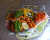 Foto del paso 4 de la receta: Salmón con pimientos variados
