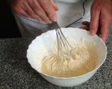 Foto del paso 2 de la receta: Magdalenas con perlas de chocolate
