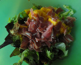 Foto del paso 3 de la receta: Ensalada de calabaza y mango con jamón
