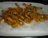 Foto del paso 4 de la receta: Calamares con salsa de ajo y perejil