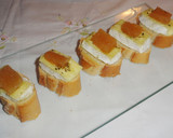 Foto del paso 3 de la receta: Montaditos de queso brie y membrillo