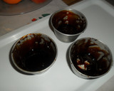 Foto del paso 3 de la receta: Budín con cerezas y salsa de piña