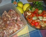 Foto del paso 1 de la receta: Brochetas mediterráneas con cebolla caramelizada
