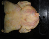 Foto del paso 4 de la receta: Pollo relleno de carne y frutos secos