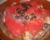 Foto del paso 1 de la receta: Pollo con aceitunas y tomates a la albahaca