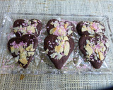 Foto del paso 4 de la receta: Galletas chocolate forma corazón