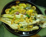 Foto del paso 5 de la receta: Lubina con ajitos y patatas panaderas