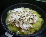 Foto del paso 3 de la receta: Tortilla de patata con champiñones