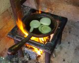 Foto del paso 1 de la receta: Provozzeta (Provoleta a la Fugazzeta)