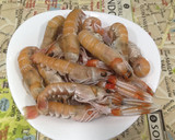 Foto del paso 1 de la receta: Cigalas guisadas