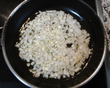 Foto del paso 2 de la receta: Brocoli con bechamel rosada y queso azul