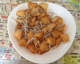 Foto del paso 4 de la receta: Bravas con gulas