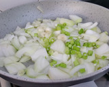 Foto del paso 1 de la receta: Salsa de tomate con hierbas