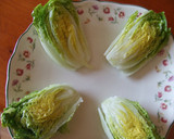 Foto del paso 1 de la receta: Ensalada de cogollos con salsa azul