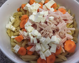 Foto del paso 2 de la receta: Ensalada de pasta con nueces 