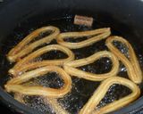 Foto del paso 6 de la receta: Chocolate a la taza con churros caseros