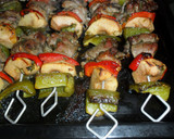Foto del paso 6 de la receta: Brochetas de cerdo y manzanas