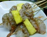Foto del paso 1 de la receta: Brocheta de langostino y piña
