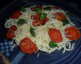 Foto del paso 4 de la receta: Espaguetis al limón con tomates peritas