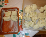 Foto del paso 1 de la receta: Coliflor gratinada con salsa bechamel y sobrasada