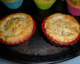 Foto del paso 9 de la receta: Pastelito relleno de pollo con semillas de sésamo