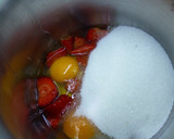 Foto del paso 1 de la receta: Magdalenas de fresa
