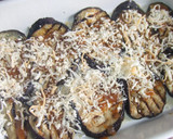 Foto del paso 4 de la receta: Gratinado de berenjenas con pimientos de piquillo