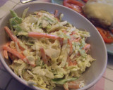 Foto del paso 5 de la receta: Ensalada de repollo, manzana y zanahoria con salsa especial