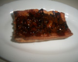 Foto del paso 3 de la receta: Tosta de cebolla caramelizada con huevo escalfado
