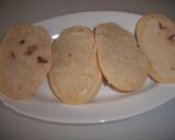Foto del paso 1 de la receta: Tostas cartageneras de butifarra