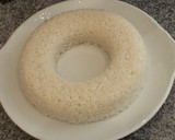 Foto del paso 9 de la receta: Arroz con calamarcitos en salsa
