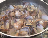 Foto del paso 6 de la receta: Almejas con salsa verde fáciles