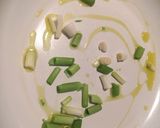 Foto del paso 1 de la receta: Brócoli a la plancha con ajos tiernos