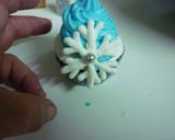 Foto del paso 5 de la receta: Cupcakes de las princesas Frozen