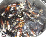 Foto del paso 6 de la receta: Mejillones en salsa de Ribeiro