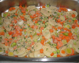 Foto del paso 3 de la receta: Sepia con patatas al horno