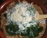 Foto del paso 3 de la receta: Pasta seca gratinada con espinacas