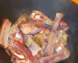 Foto del paso 2 de la receta: Costilla de cerdo guisada con tallarines
