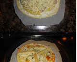 Foto del paso 4 de la receta: Mini pizza blanca tropical con langostinos