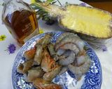 Foto del paso 1 de la receta: Langostinos, piña y ron
