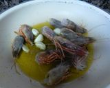 Foto del paso 2 de la receta: Langostinos, piña y ron