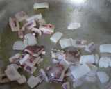 Foto del paso 3 de la receta: Arroz de calamar con almejas