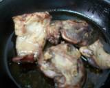 Foto del paso 1 de la receta Arroz caldoso con conejo y setas Nameko
