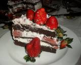 Foto del paso 12 de la receta Torta de chocolate con chantilly y fresas
